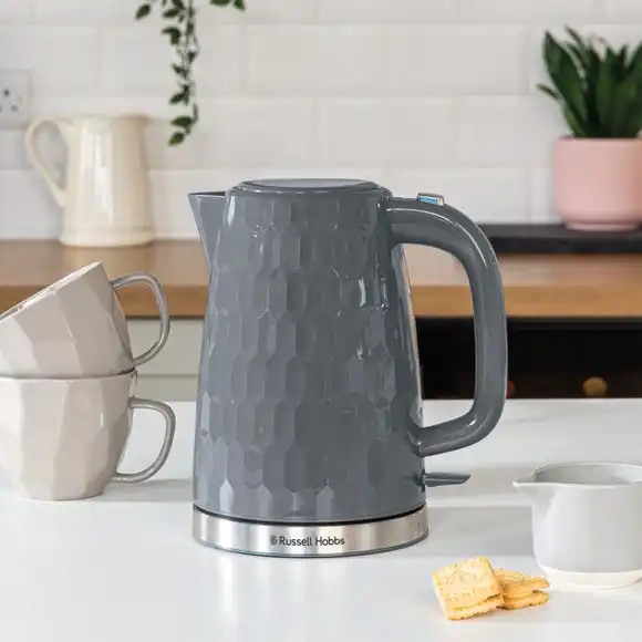 Russell Hobbs Honeycomb Kettle Black 3 Russell Hobbs Honeycomb Kettle Black