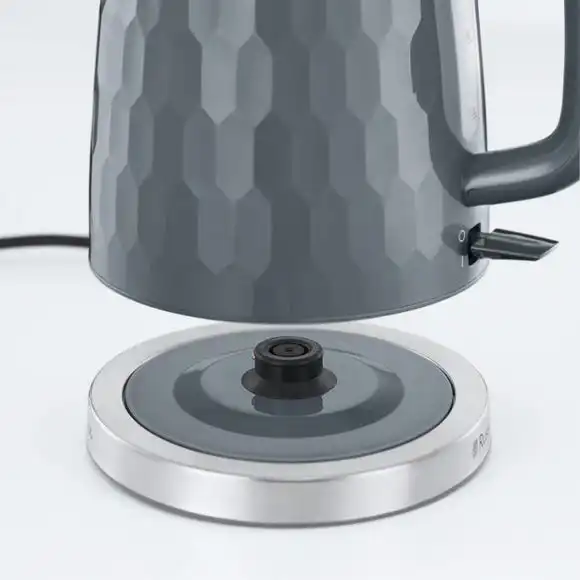 Russell Hobbs Honeycomb Kettle Black 8 Russell Hobbs Honeycomb Kettle Black - Image 6